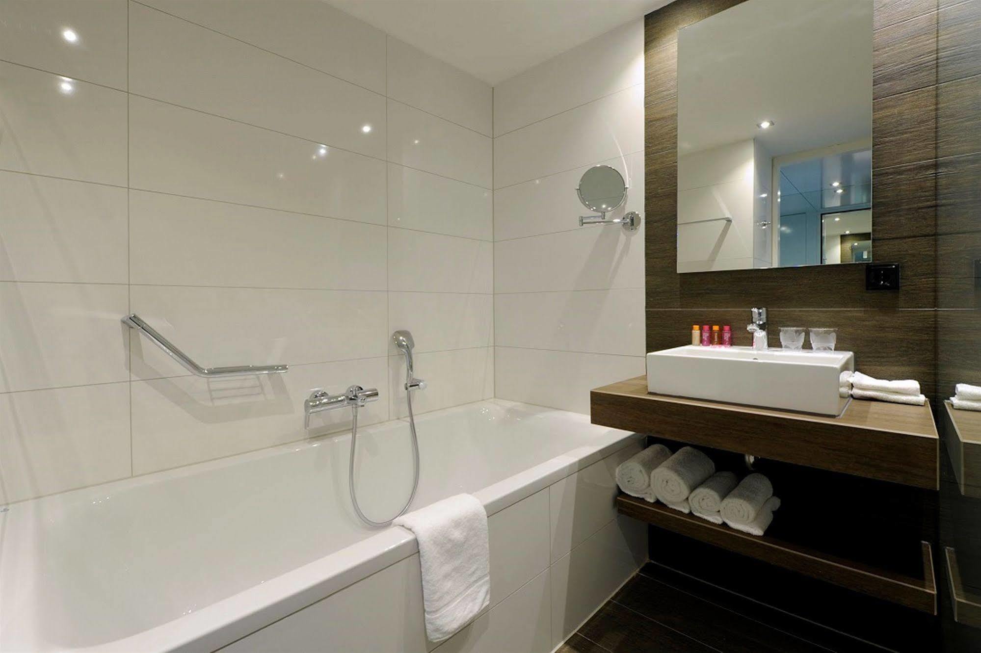 Van Der Valk Hotel Hoorn Εξωτερικό φωτογραφία